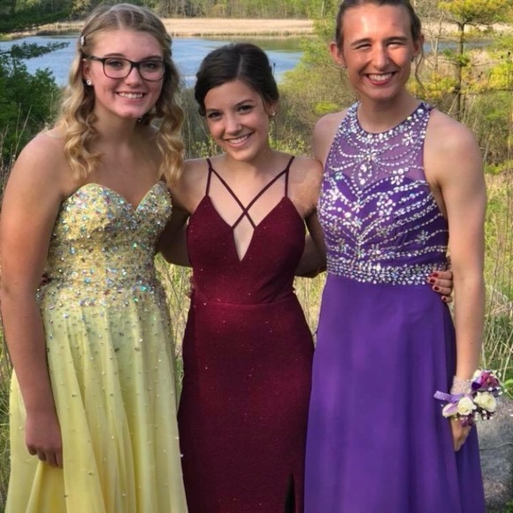 Burgundy Prom Dress - Picture 4 of 4